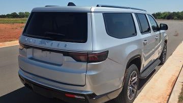 2025 Jeep Wagoneer L Series II