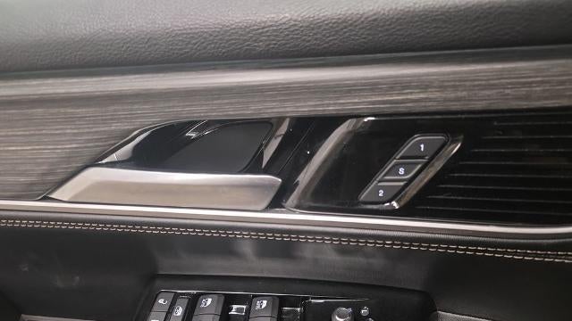 2023 Jeep Wagoneer L Carbide