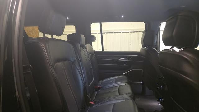 2023 Jeep Wagoneer L Carbide