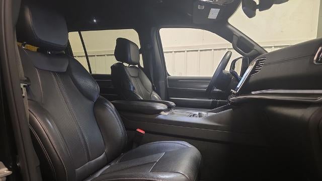 2023 Jeep Wagoneer L Carbide