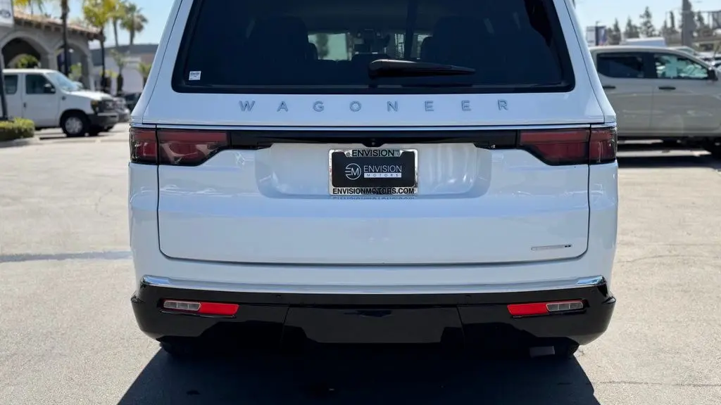 2024 Jeep Wagoneer L Series II