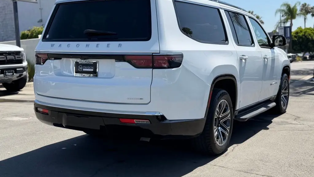 2024 Jeep Wagoneer L Series II