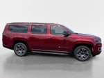 2024 Wagoneer L Thumbnail 2