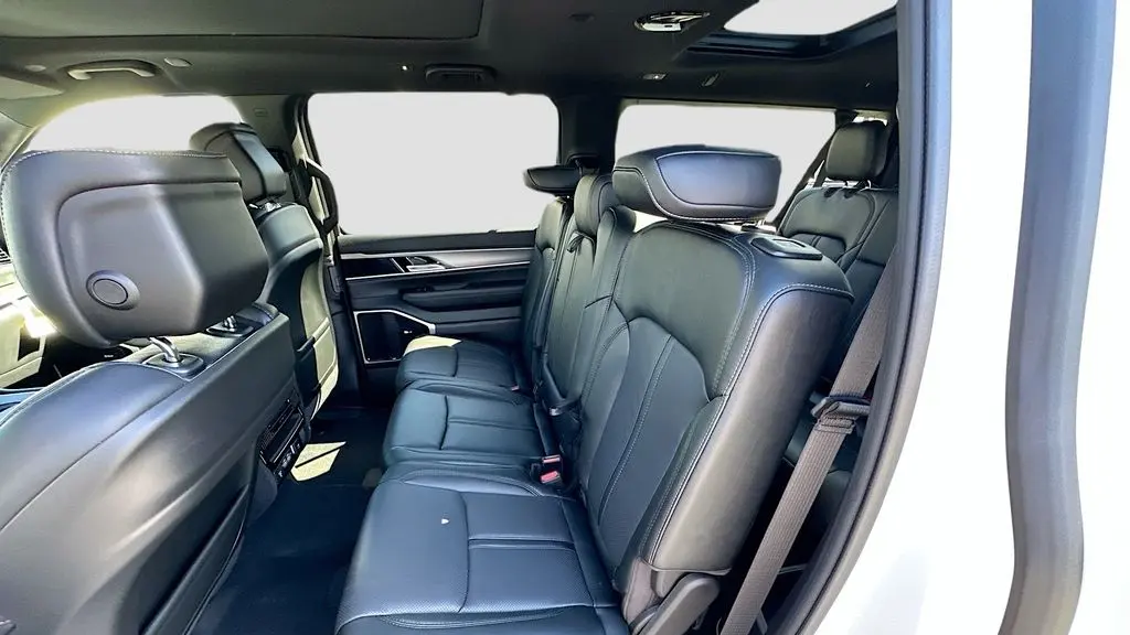 2026 Jeep Grand Wagoneer L Limited Altitude