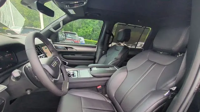 2026 Jeep Grand Wagoneer L Limited Reserve