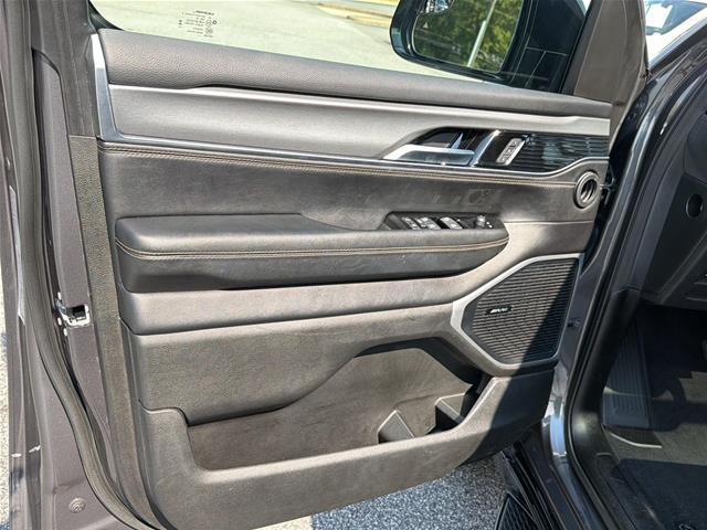 2024 Jeep Wagoneer L - $43,900