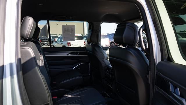 2025 Jeep Wagoneer L Series II