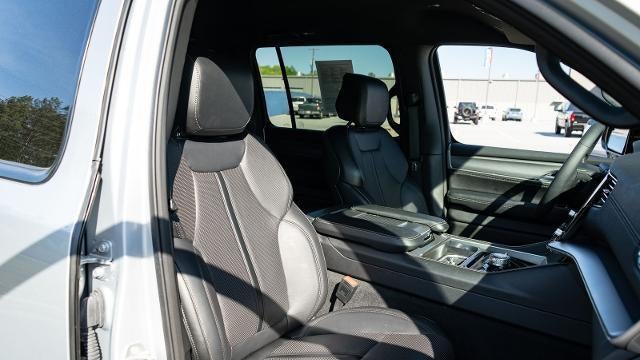 2025 Jeep Wagoneer L Series II
