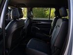 2025 Wagoneer L Thumbnail 18