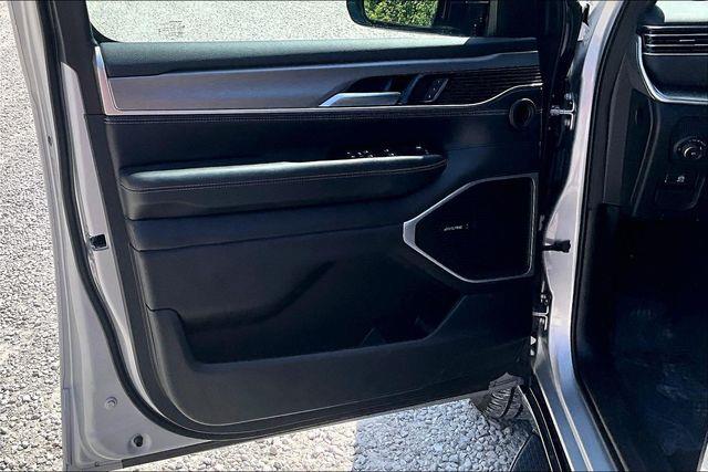 2025 Jeep Wagoneer L - $47,986