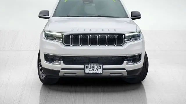 2023 Jeep Wagoneer L Carbide