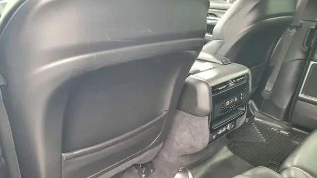 2023 Jeep Wagoneer L Carbide