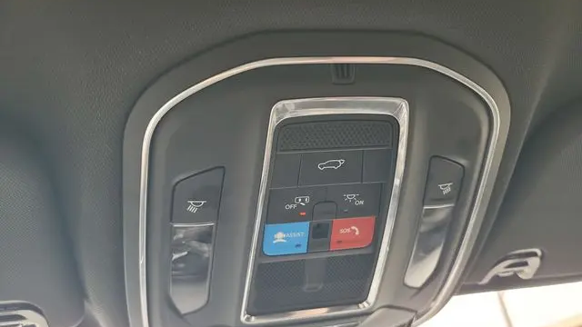 2023 Jeep Wagoneer L Carbide