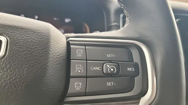 2023 Jeep Wagoneer L Carbide