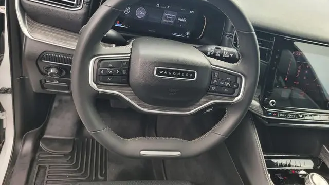 2023 Jeep Wagoneer L Carbide