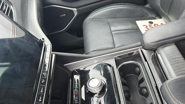 2023 Jeep Wagoneer L Carbide