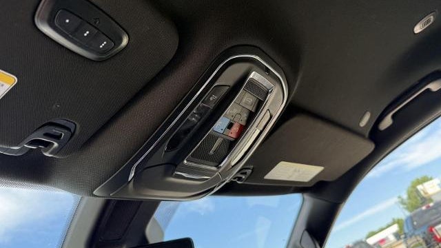 2023 Jeep Wagoneer L Carbide