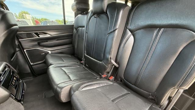 2023 Jeep Wagoneer L Carbide