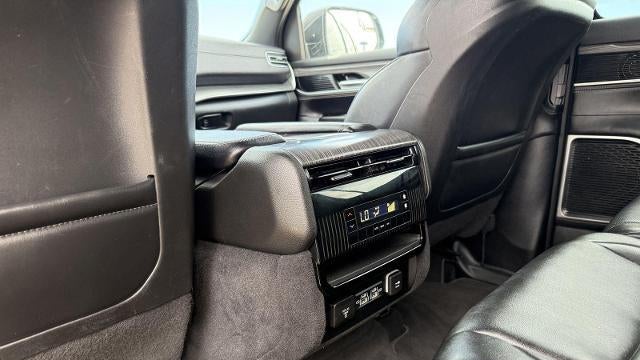 2023 Jeep Wagoneer L Carbide