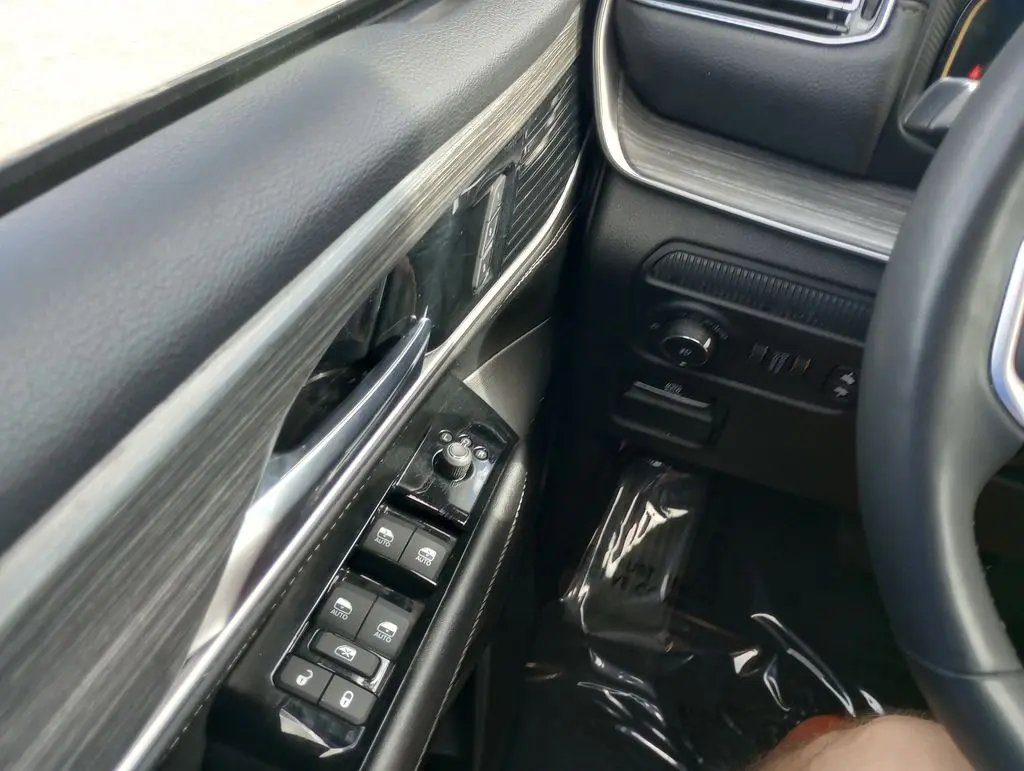 2024 Jeep Wagoneer L - $29,744