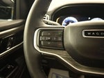 2024 Wagoneer L Thumbnail 17