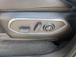2025 Wagoneer L Thumbnail 16