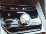2025 Wagoneer L Thumbnail 25