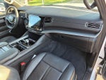 2025 Wagoneer L Thumbnail 32