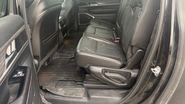 2023 Jeep Wagoneer L Carbide