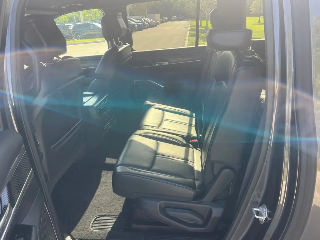 2024 Jeep Wagoneer L - $31,154