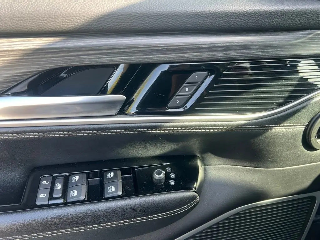 2024 Jeep Wagoneer L - $31,154