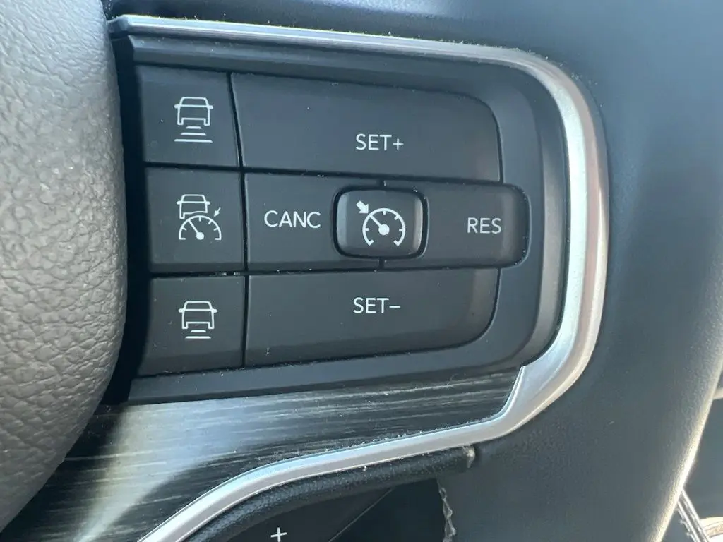 2024 Jeep Wagoneer L - $31,154