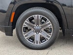 2024 Wagoneer L Thumbnail 10