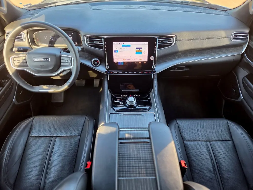 2024 Jeep Wagoneer L - $32,207