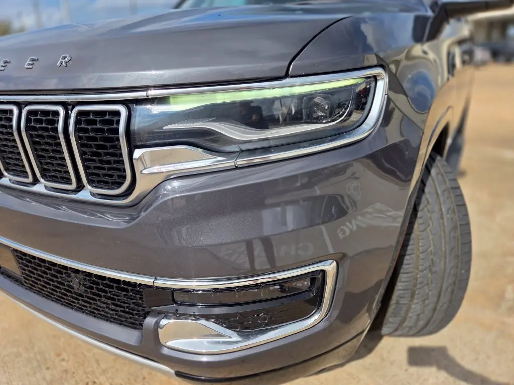 2024 Jeep Wagoneer L - $32,207