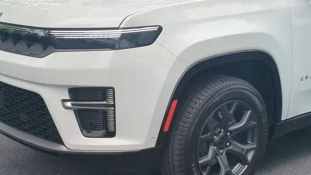2026 Jeep Grand Wagoneer L Limited Altitude