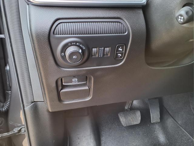 2024 Jeep Wagoneer L - $59,900