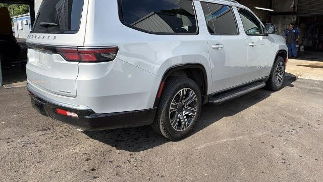 2024 Jeep Wagoneer L Carbide