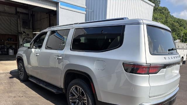 2024 Jeep Wagoneer L Carbide