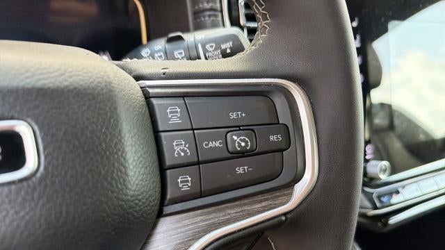 2024 Jeep Wagoneer L Carbide
