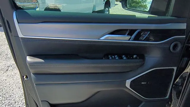 2026 Jeep Grand Wagoneer L Limited Altitude