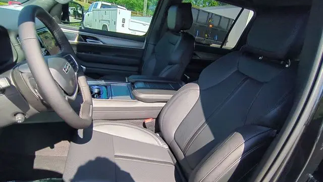 2026 Jeep Grand Wagoneer L Limited Altitude