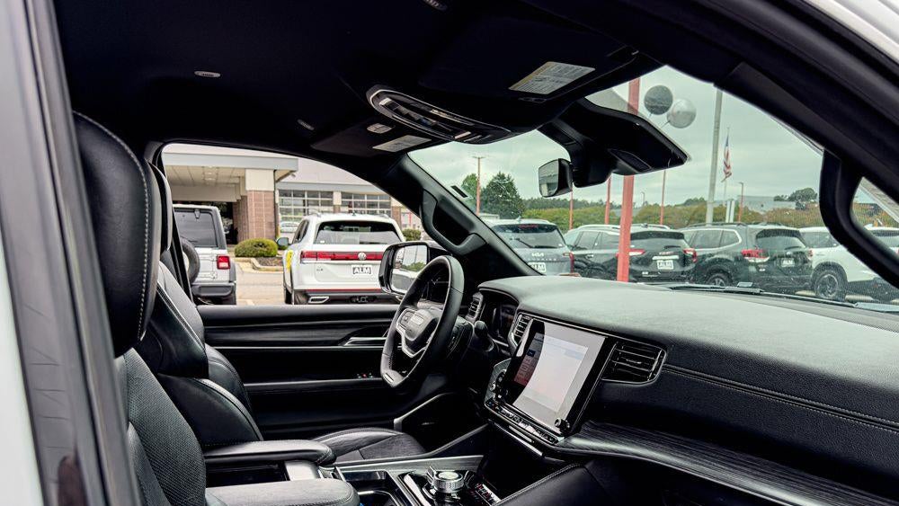 2023 Jeep Wagoneer L Series II