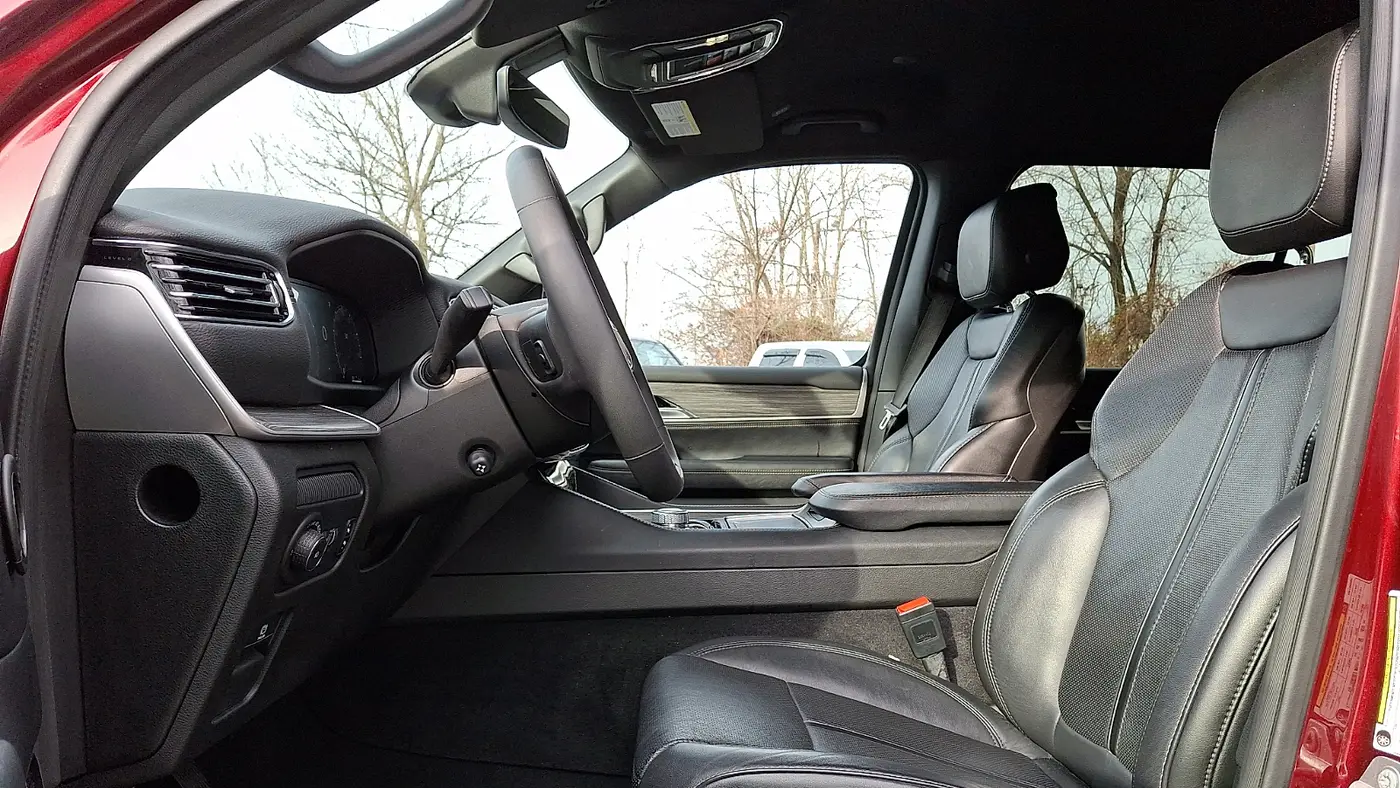 2024 Jeep Wagoneer L Series II