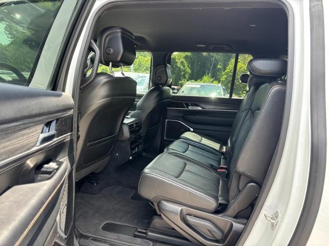 2023 Jeep Wagoneer - $33,781