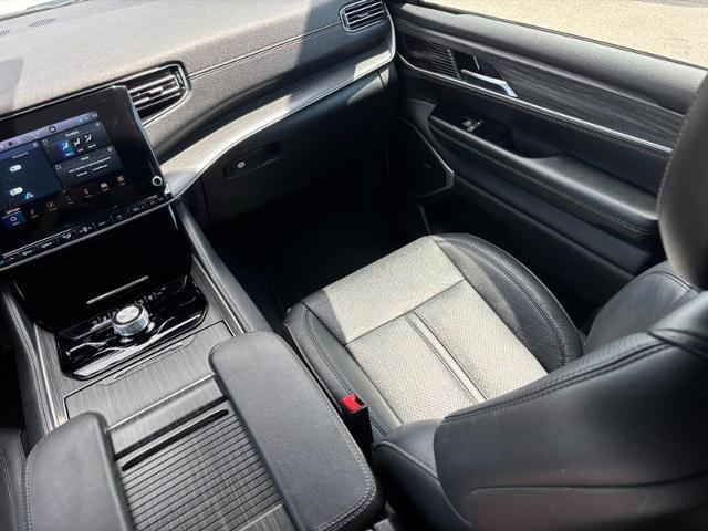 2023 Jeep Wagoneer - $33,781