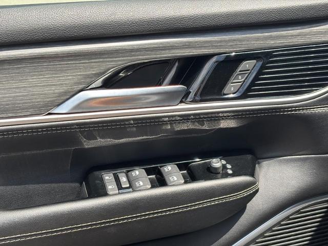 2023 Jeep Wagoneer - $33,781