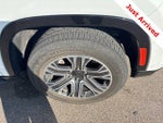 2023 Wagoneer L Thumbnail 18
