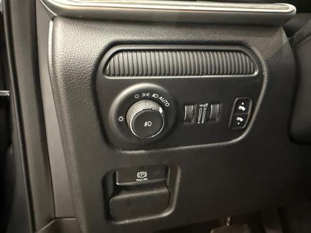 2023 Jeep Wagoneer - $34,500