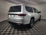 2024 Wagoneer L Thumbnail 5